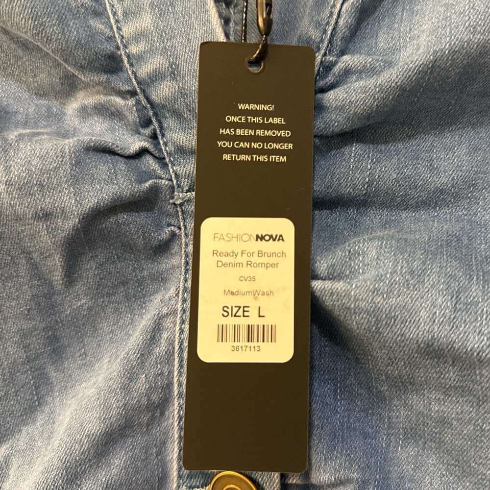 Fashion Nova Medium Wash Denim Romper in Light Blue - Picture 3 of 5